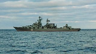 Der russische Raketenkreuzer Moskva - ARCHIV - vor dem Untergang