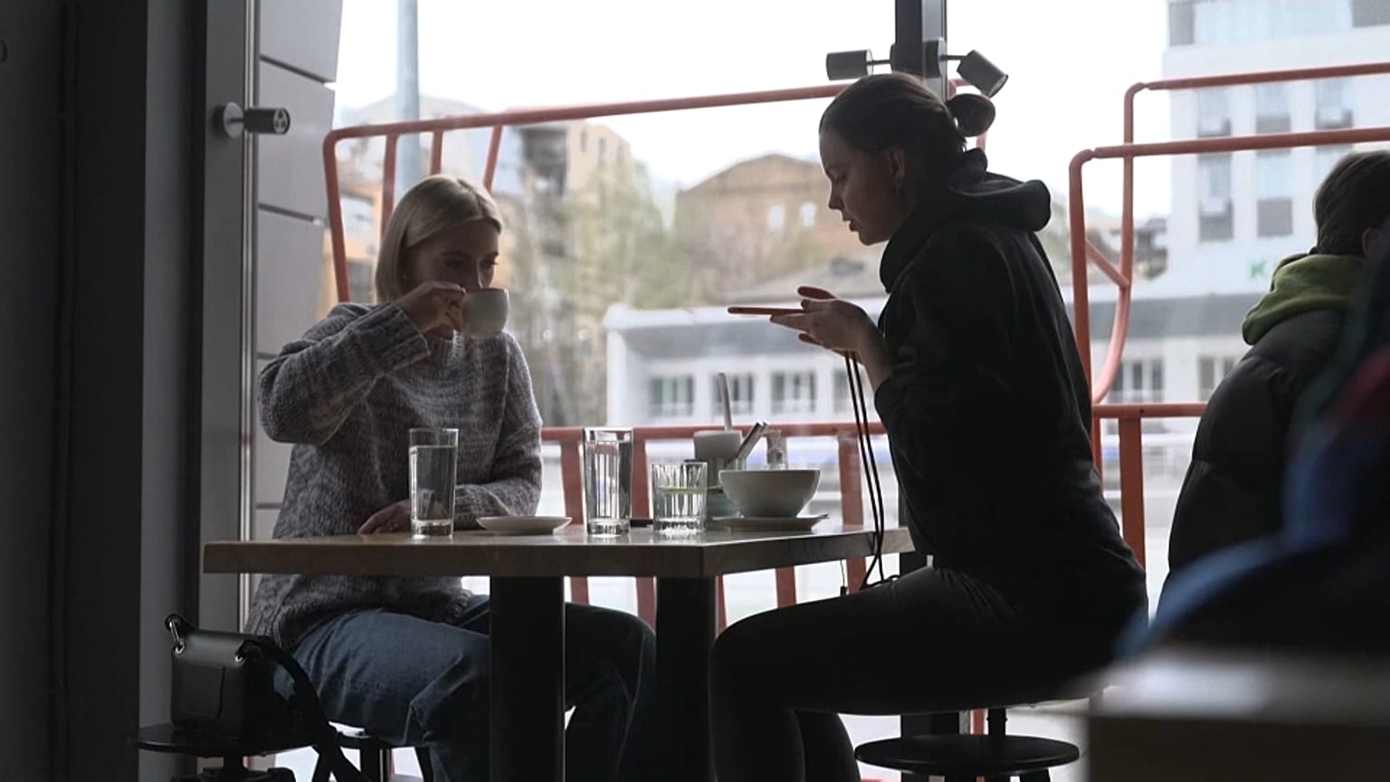 Marina et Anna sont revenues à Kiev et ont ouvert une boulangerie