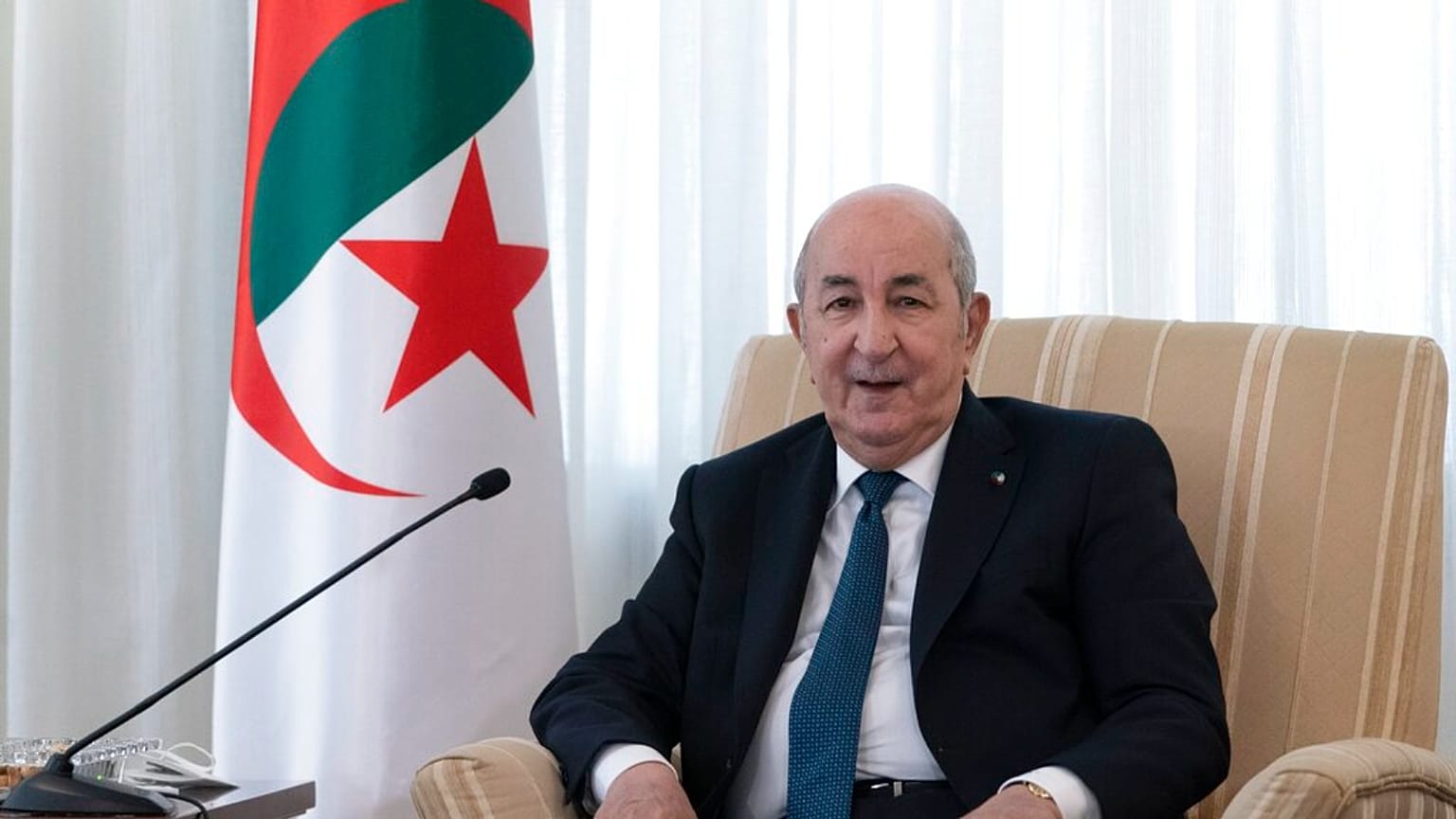 الرئيس الجزائري عبد المجيد تبون