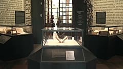 Solo existe este ejemplar de Sinodal de Aguilafuente, primer libro impreso en España en 1472 