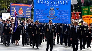 Anzak askerlerinin 107 sene önce 25 Nisan 1915'te Gelibolu'ya çıkarma yapmalarının yıl dönümü dolayısıyla, şafak ayinleri ve Anzak Günü anma törenleri düzenlendi