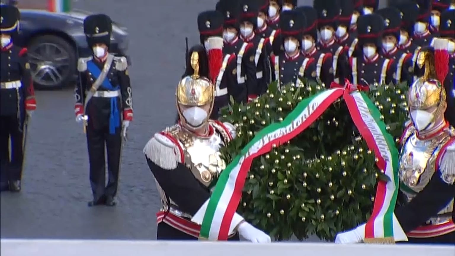 Una corona d'alloro per il 25 aprile. 