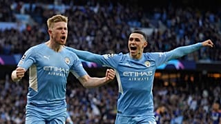 1:0 - Kevin De Bruyne (links im Jubel) schreit seine Entzückung heraus
