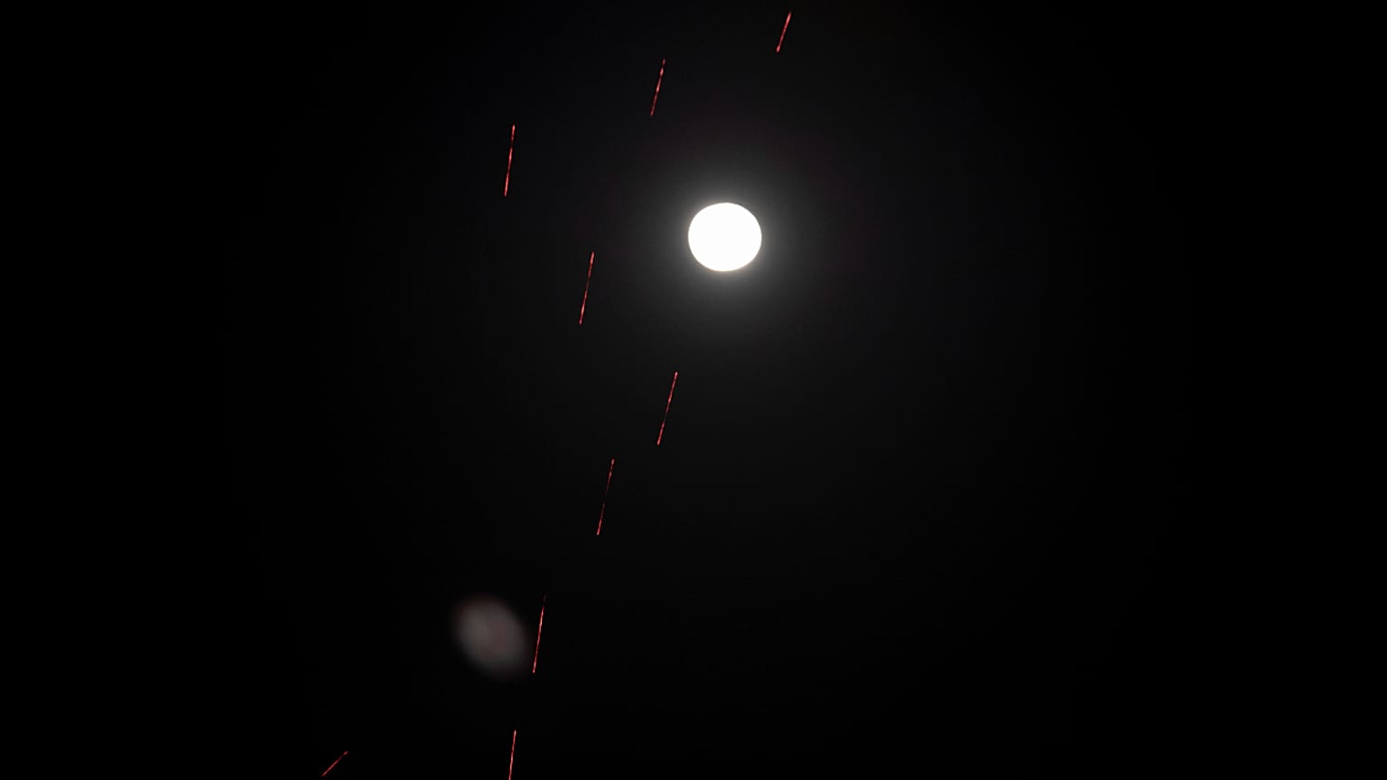 عاجل