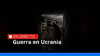 Un edificio residencial gravemente dañado tras un ataque ruso