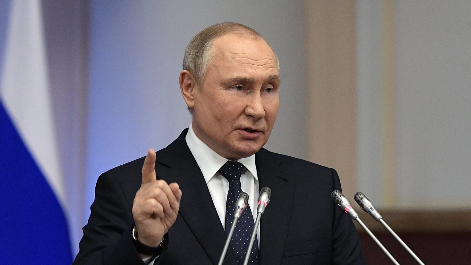 Владимир Путин