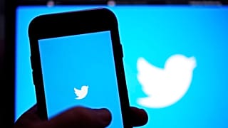 تطبيق تويترعلى جهاز رقمي، أبريل 2022