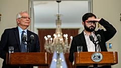 Josep Borrell y Gabriel Boric durante la rueda de prensa