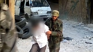 فيديو مجزرة حي التضامن.. تفاصيل جديدة لمقبرة جماعية وإحراق جثث مدنيين في سوريا 