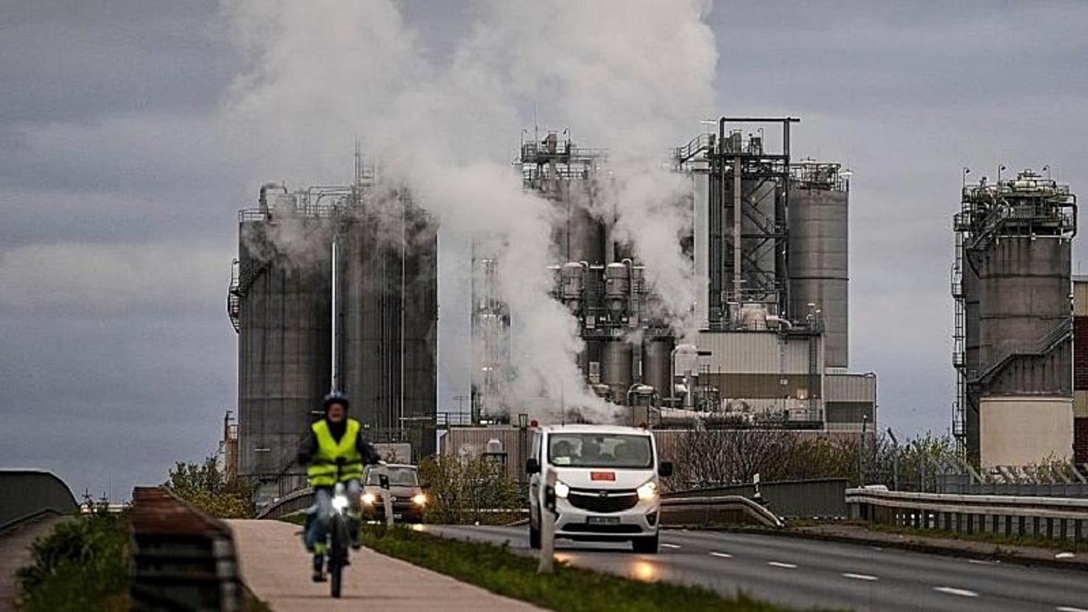 Fábrica de produtos químicos em Wesseling, perto de Colónia, na Alemanha