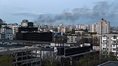Дым над Киевом после ракетного удара 28 апреля
