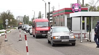 Aumentan los moldavos que dejan atrás Transnistria por miedo a la guerra