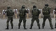 In Finnland sind Militärtraining freiwillig. Ein Großteil der Bevölkerung nimmt inzwischen daran teil