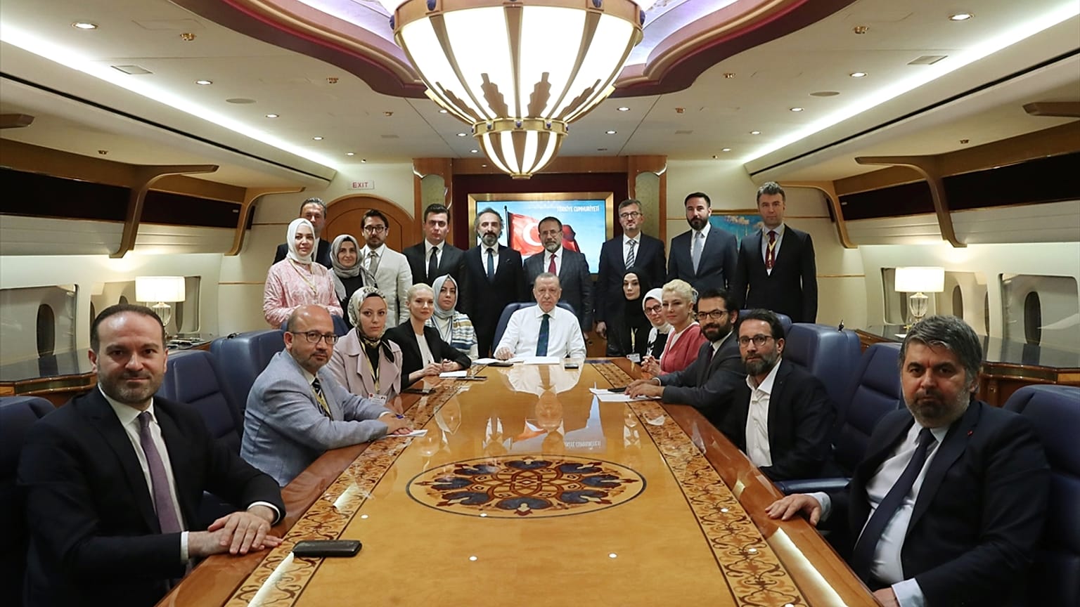 Erdoğan, Suudi Arabistan dönüşünde konuştu