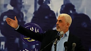 Yahya Sinvar, Gazze Şeridi'nde düzenlenen bir mitingde halka sesleniyor, 30 Nisan 2022