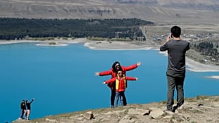 تمتلك نيوزيلندا طبيعة خلابة 