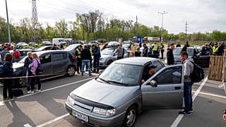 Беженцы прибывают в Запорожье