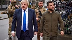 Johnson és Zelenszkij a brit kormányfő áprilisi, kijevi találkozóján