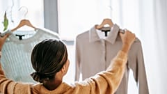 These apps could help if you are planning a wardrobe clear out this spring. 