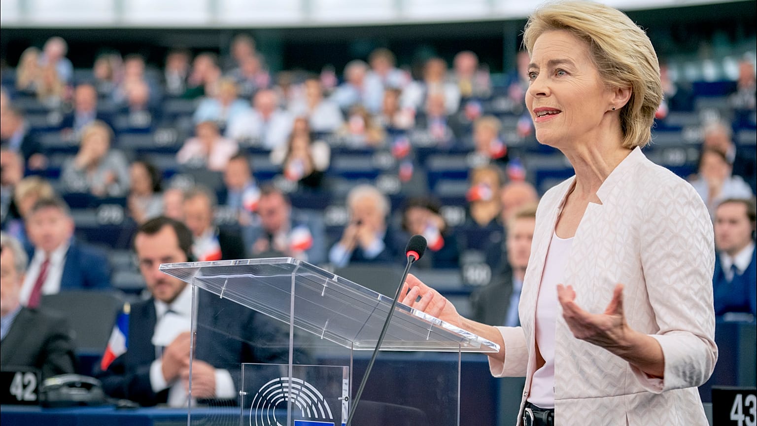 Ursula von der Leyen au Parlement européen.