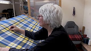 A Great Scot cég ukrán kockás szövete készül