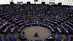 جلسة تصويت في البرلمان الأوروبي بستراسبورغ، 5 نيسان/أبريل، 2022