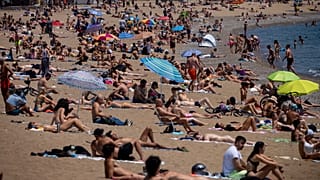 Una playa de la ciudad de Barcelona (España) durante el verano pasado.