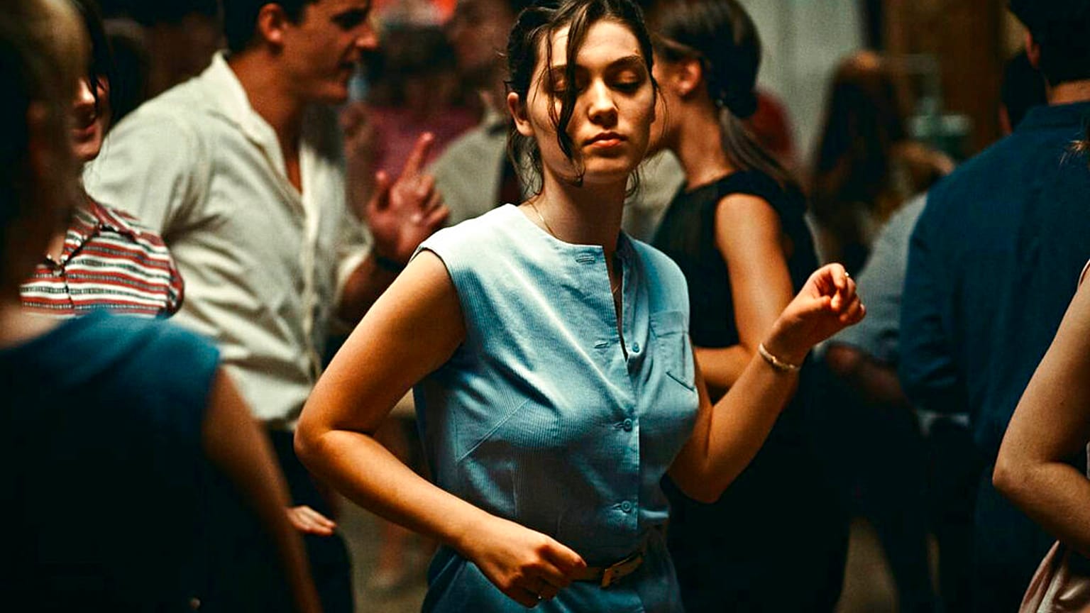 Anamaria Vartolomei plays pregnant French student Anne Duchesne in Audrey Diwan's 'Happening'