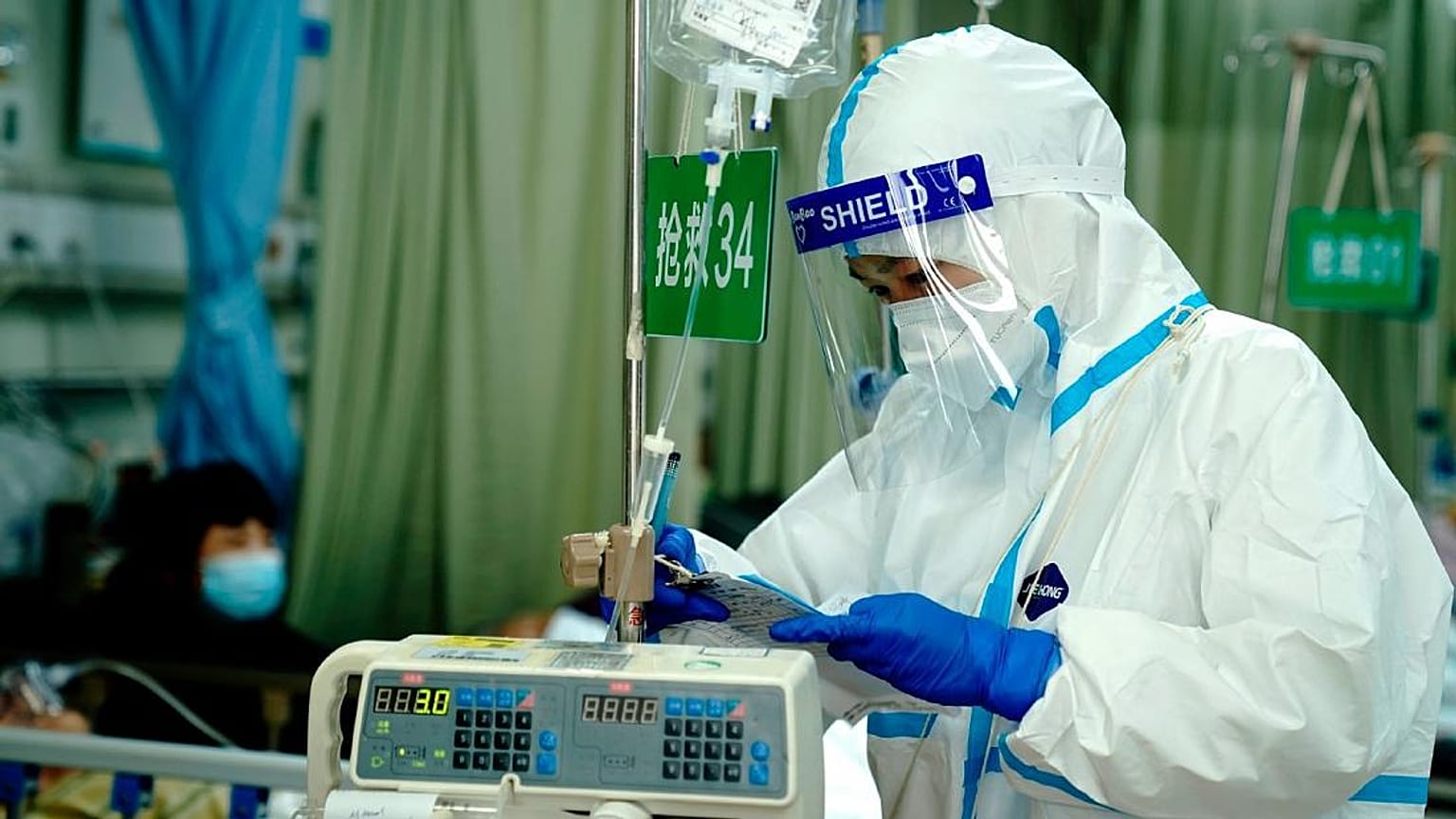 Im Minhang-Krankenhaus, das der Fudan-Universität in Shanghai angegliedert ist, 20. April 2022.  