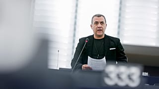 Ο Λουκάς Φουρλάς
