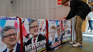 Плакаты в поддержку лидера "Непокорённой Франции" Жана-Люка Меланшона.