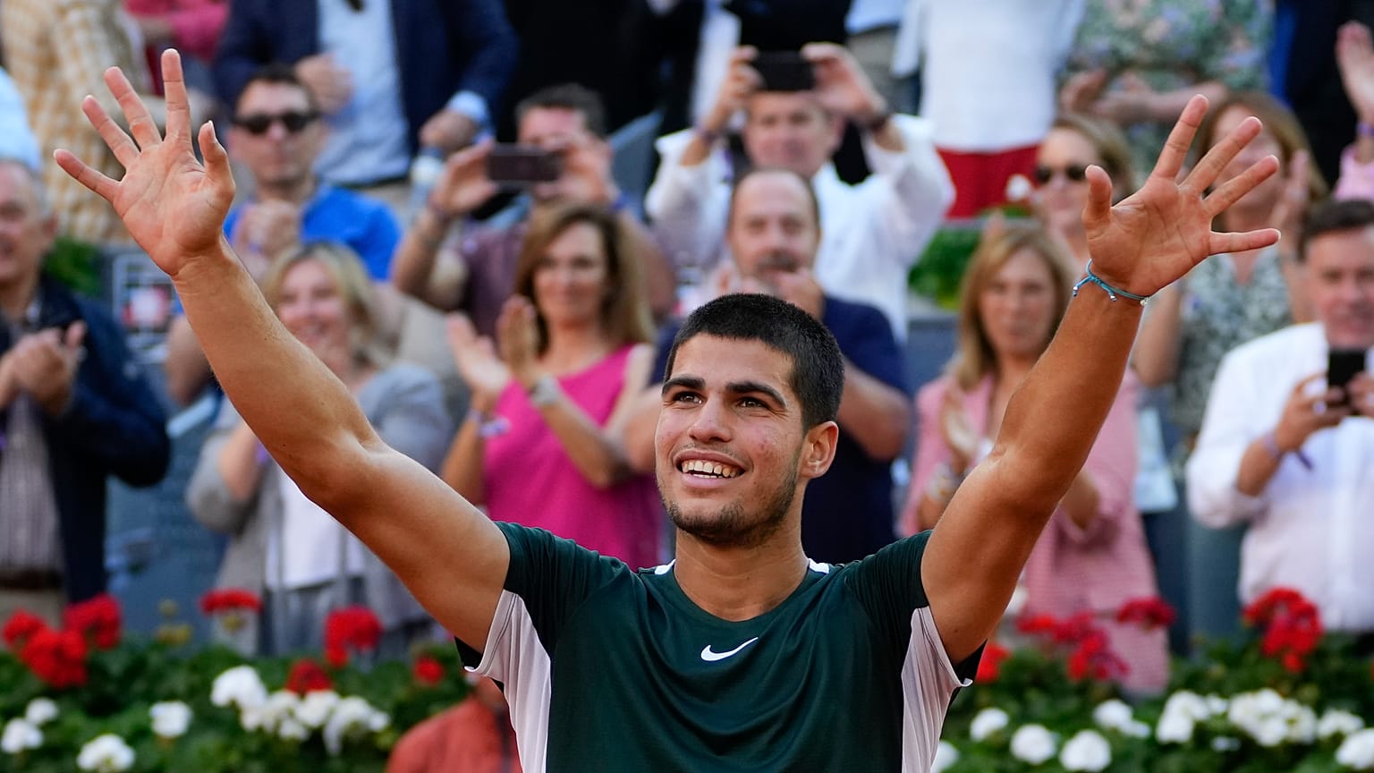 Carlos Alcaraz savoure son deuxième titre dans un Masters 1000
