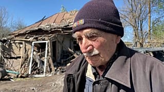 Дом ветерана был разрушен артиллерийским ударом незадолго до 9 мая