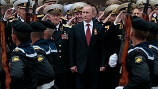 Putin, Zafer Günü kutlamalarında