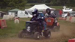 Rasenmäherrennen in Lingfield