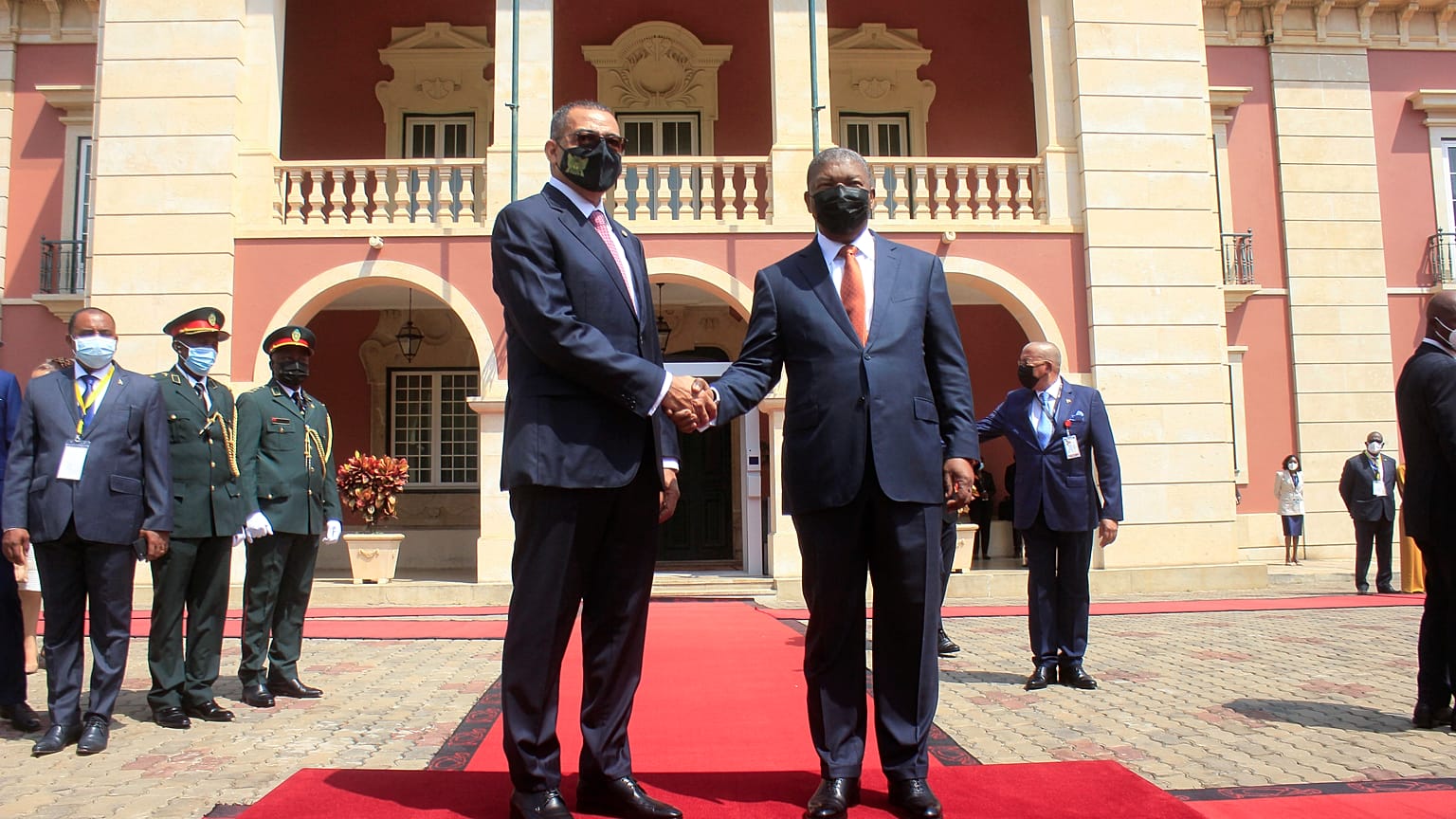 Presidente de São Tomé e Príncipe, Carlos Vila Nova, recebido pelo homólogo de Angola, João Lourenço