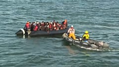Migrantes no Canal da Mancha