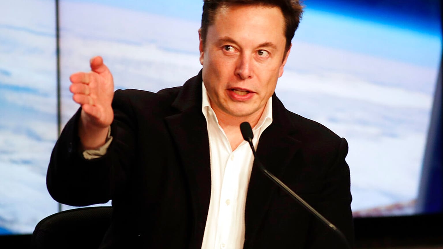 Elon Musk während einer Pressekonferenz 2019.