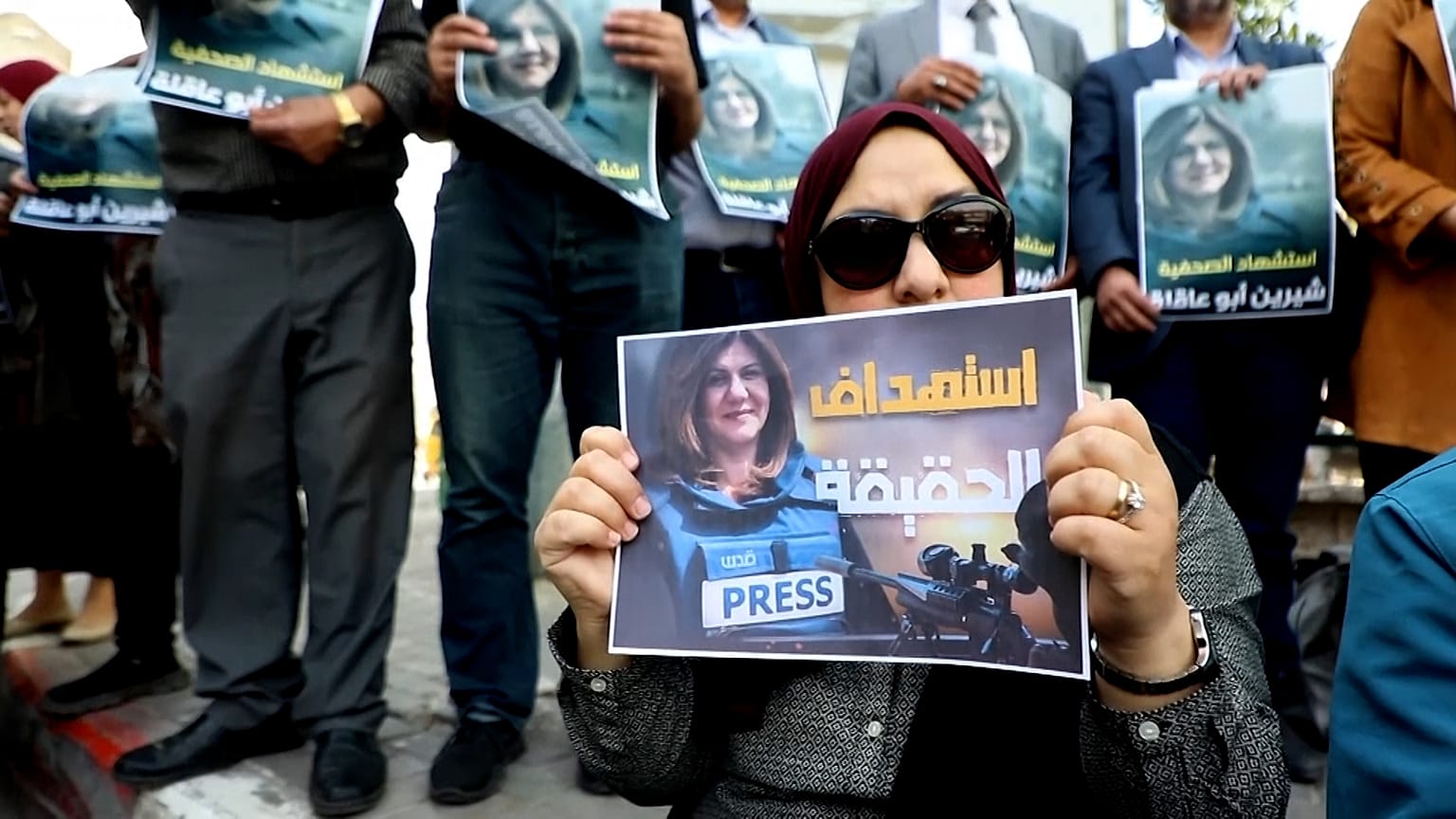 WBank Journalist Vigils