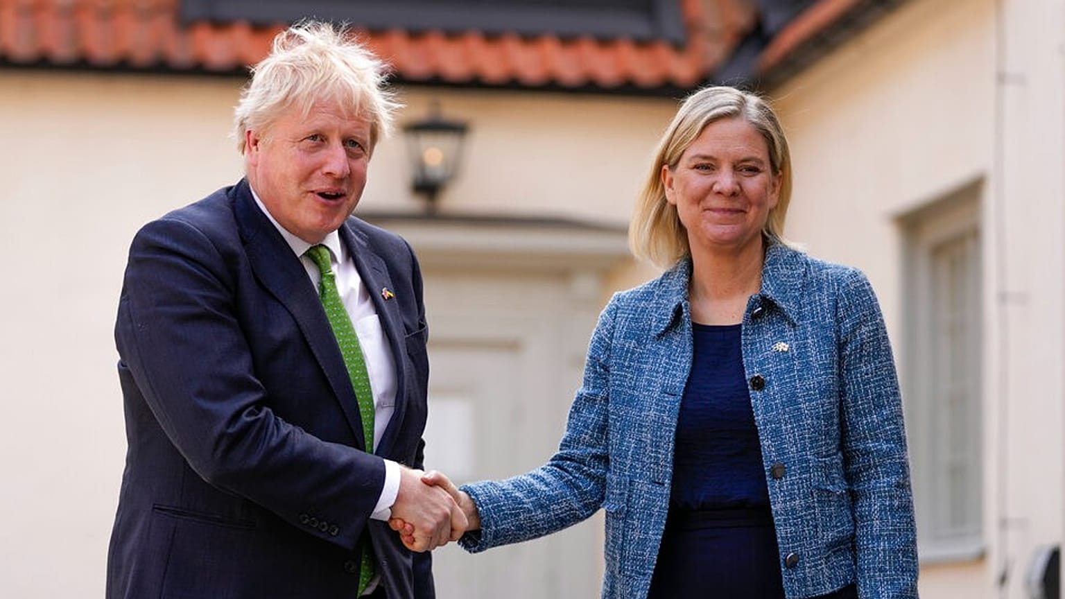 İngiltere Başbakanı Johnson ve İsveçli mevkidaşı Andersson  