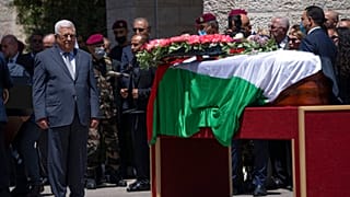 Presidente da Autoridade Palestiniana no funeral de Shireen Abu Akleh em Ramallah