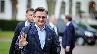 Министр иностранных дел Украины Дмитрий Кулеба на встрече глав МИД стран "Большой семерки"