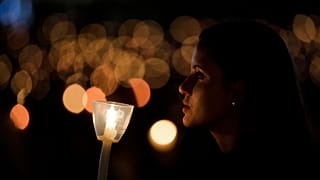Peregrinos voltam a encher Fátima após dois anos de pandemia