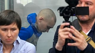 Le soldat de l'armée russe Vadim Chichimarine lors d'une audience au tribunal à Kyiv, en Ukraine, vendredi 13 mai 2022. 