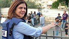 الصحفية الفلسطينية شيرين أبو عاقلة.