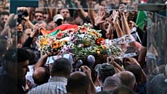 Filistinli gazetecinin cenazesi 