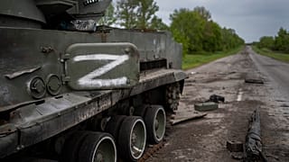Orosz tank Kutuzivka mellett május 13-án 