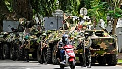 Sri Lanka'da sokağa çıkma yasağına 12 saat ara verildi