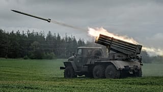 Ukrayna'nın doğusundaki Svyatohirsk'te çatışmalar devam ediyor