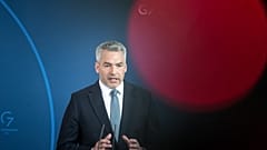 Karl Nehammer auf einer Pressekonferenz in Berlin, 31.3.2022
